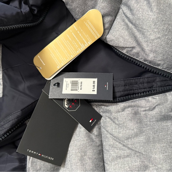 NWT Tommy Hilfiger Puffer Vest, Men’s XL - Picture 5 of 7